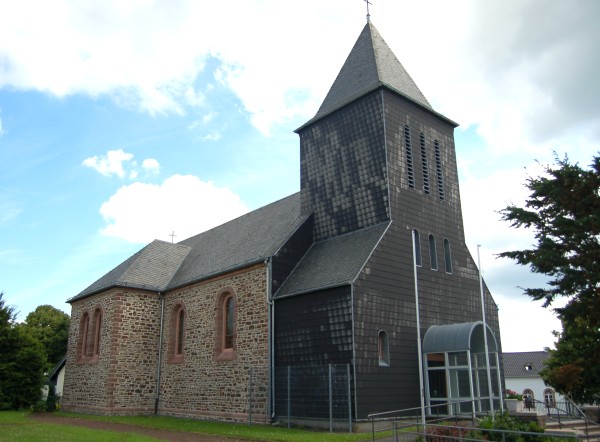 kirche 2008 hinten